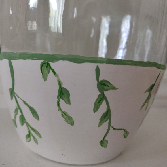 Vase - Picture 3 of 3